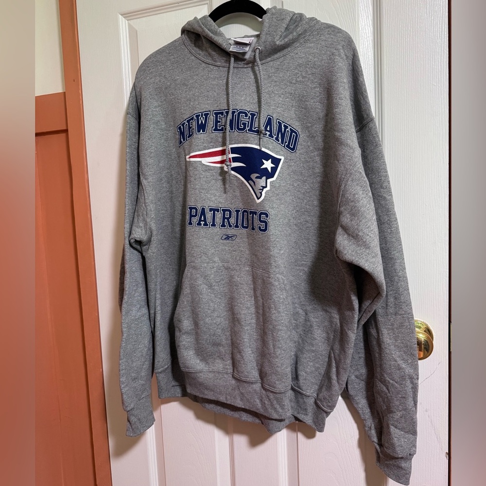 New England Patriots sweatshirt